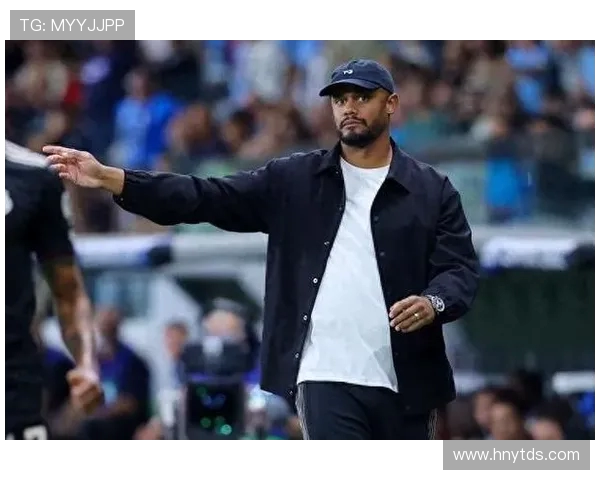 比朔夫谈孔帕尼指导风格：每次触球都能得到建议有时烦却收获巨大